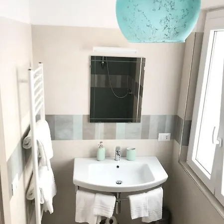 Bed and breakfast Red Village