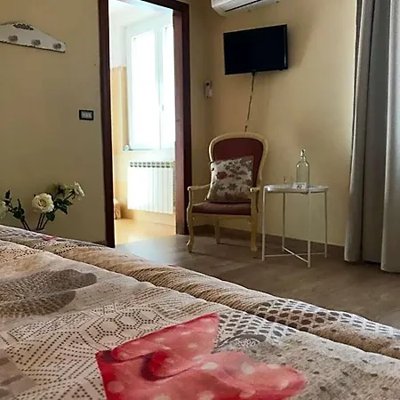 Bed & Breakfast Red Village Chieti