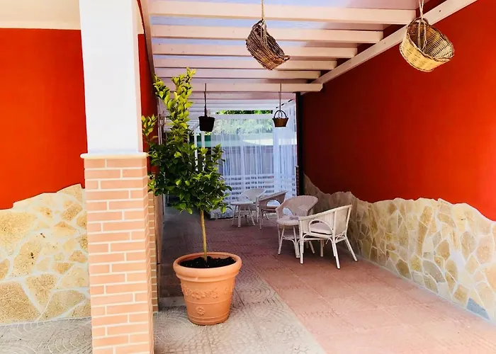 Bed and Breakfast Red Village