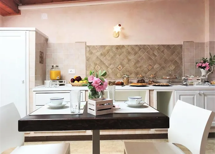 Red Village Bed and Breakfast 4*